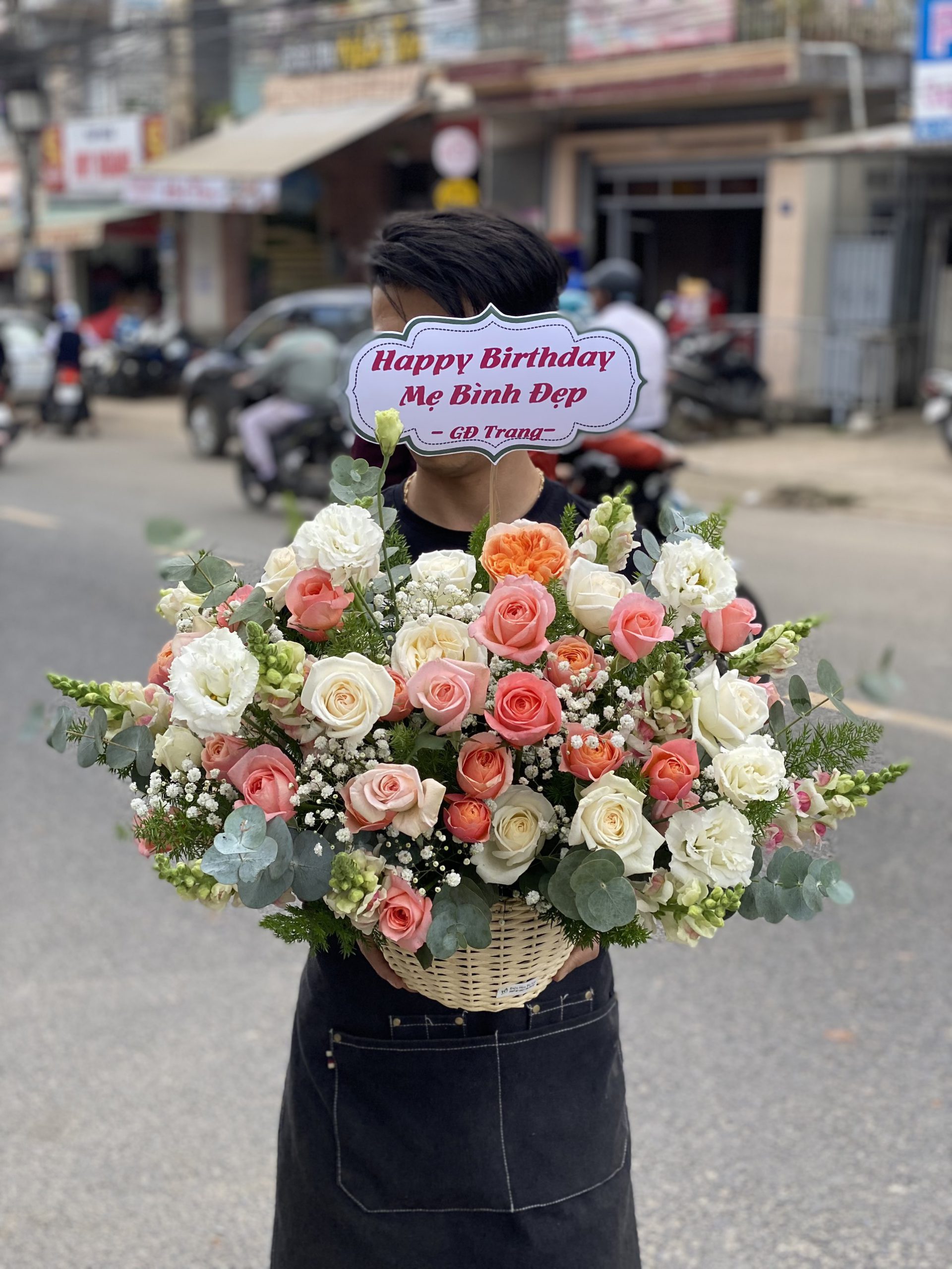 Tặng hoa vào ngày sinh nhật mang ý nghĩa gì